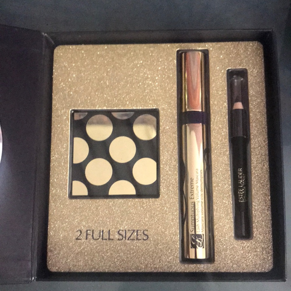 Estée Lauder make up kit